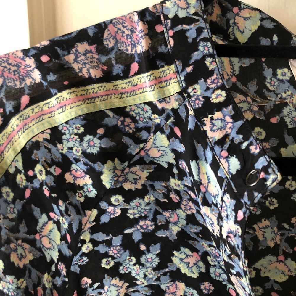Free People Blouse - Picture 2 of 2